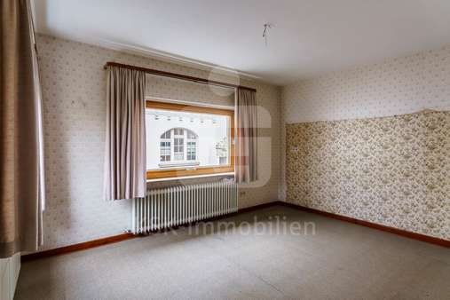 Wohnzimmer Erdgeschoss - Einfamilienhaus in 53604 Bad Honnef mit 85m² kaufen