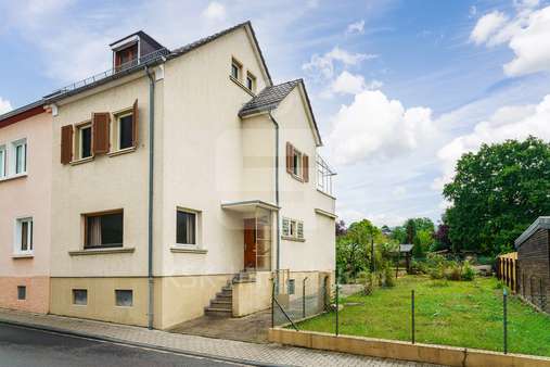 Außenansicht - Einfamilienhaus in 53604 Bad Honnef mit 85m² kaufen