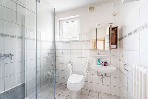 Badezimmer Erdgeschoss - Reiheneckhaus in 53721 Siegburg / Zentrum mit 149m² kaufen