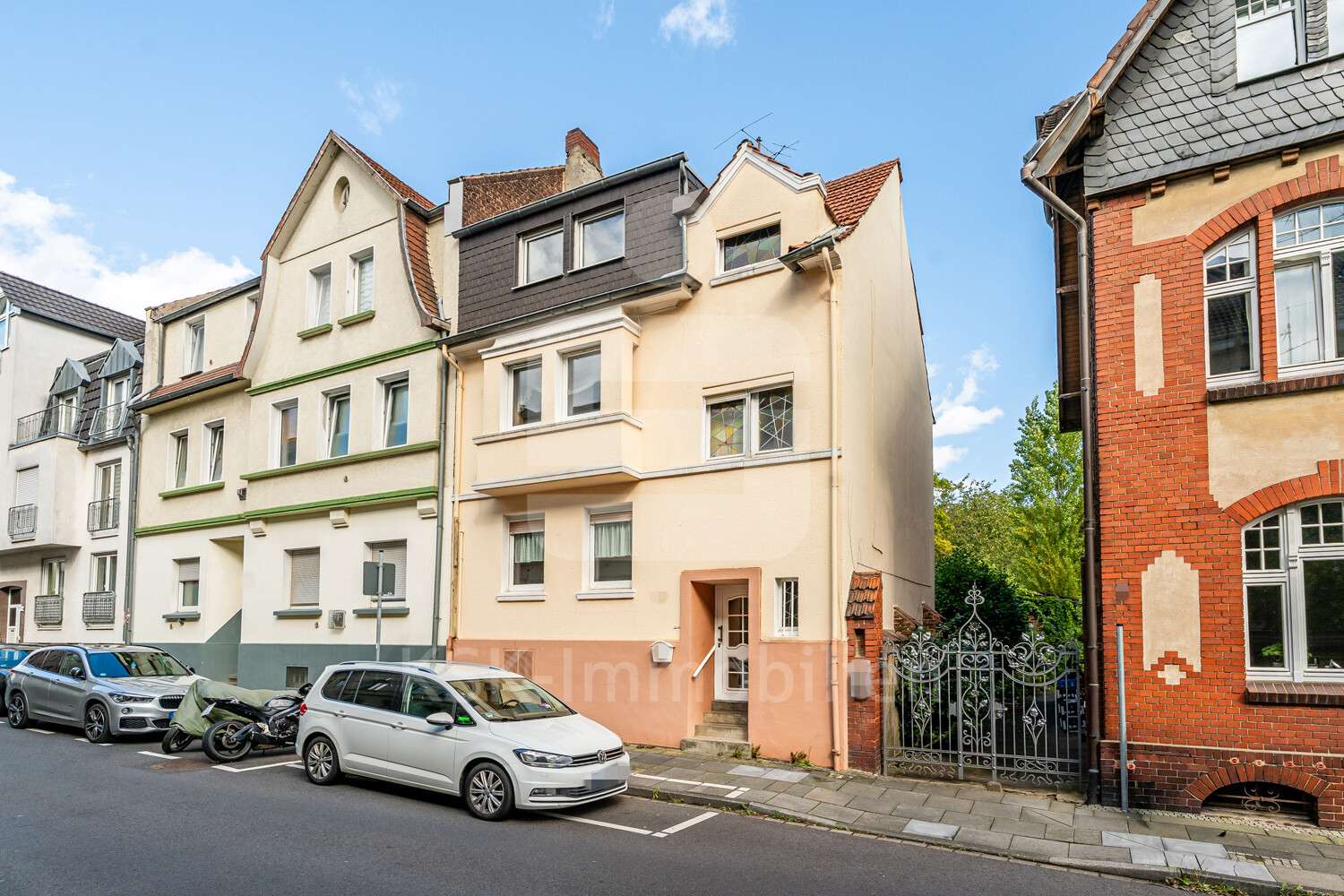 Außenansicht - Reiheneckhaus in 53721 Siegburg / Zentrum mit 149m² kaufen