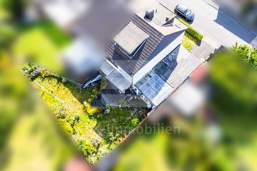 Drohne - Einfamilienhaus in 50259 Pulheim mit 140m² kaufen