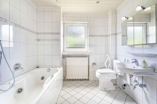 Badezimmer Erdgeschoss - Einfamilienhaus in 51789 Lindlar mit 160m² kaufen