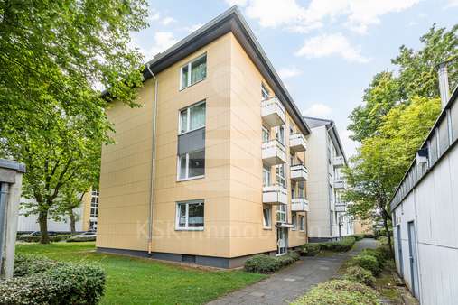 Außenaufnahme  - Etagenwohnung in 50226 Frechen mit 59m² kaufen