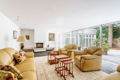 Wohnzimmer Erdgeschoss - Einfamilienhaus in 50259 Pulheim mit 361m² kaufen