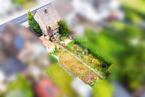 Drohne - Doppelhaushälfte in 50170 Kerpen mit 99m² kaufen