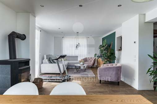 Wohnzimmer Erdgeschoss Wohnzimmer Erdgeschoss - Einfamilienhaus in 53639 Königswinter mit 180m² kaufen