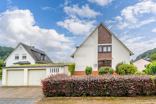Außenansicht  - Einfamilienhaus in 53797 Lohmar / Honsbach mit 199m² kaufen