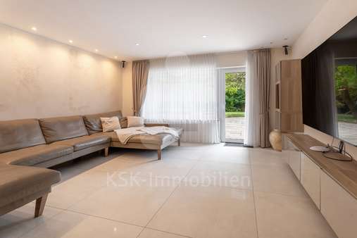 Wohn- und Esszimmer - Einfamilienhaus in 50127 Bergheim mit 146m² kaufen