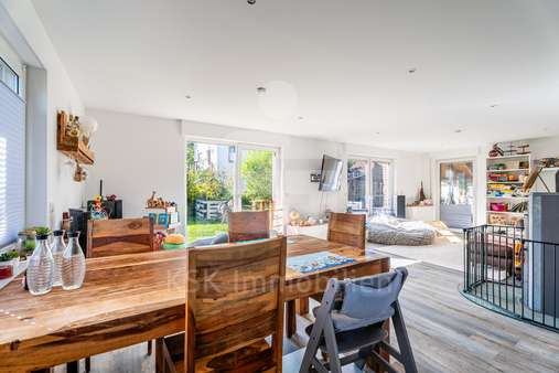 Wohn- und Esszimmer Erdgeschoss - Einfamilienhaus in 53773 Hennef mit 117m² kaufen