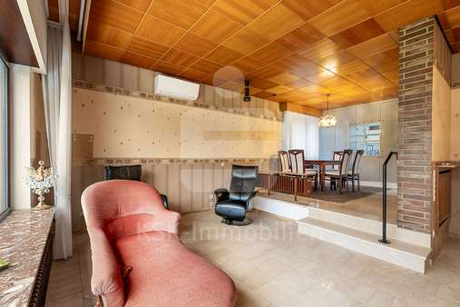 Wohnzimmer Erdgeschoss Wohnzimmer Erdgeschoss - Einfamilienhaus in 51399 Burscheid mit 130m² kaufen