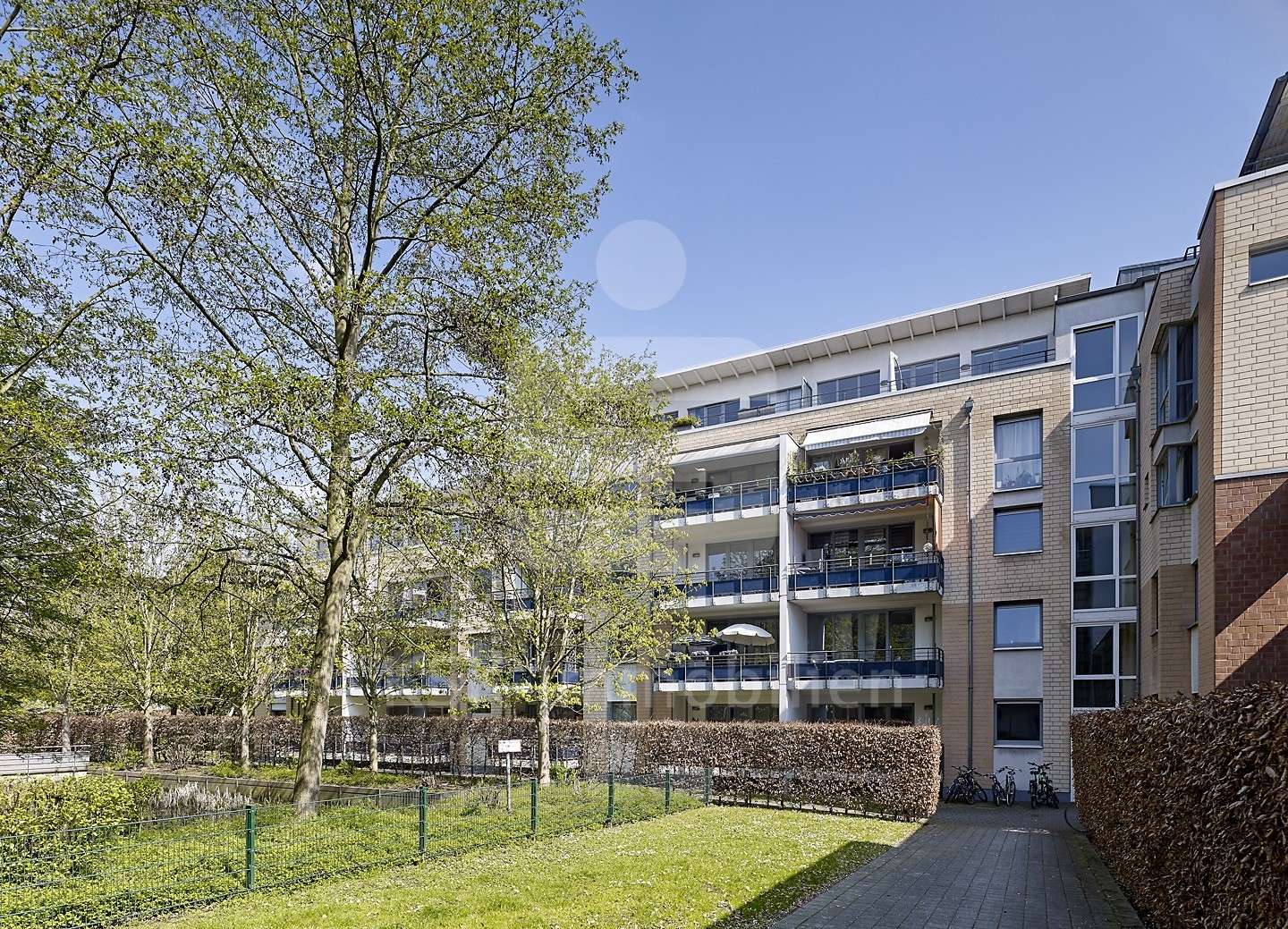 Ansicht  - Dachgeschosswohnung in 50858 Köln / Weiden mit 54m² kaufen