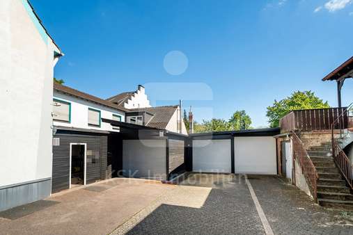 Innenhof  - Wohn- / Geschäftshaus in 53757 Sankt Augustin mit 535m² als Kapitalanlage kaufen