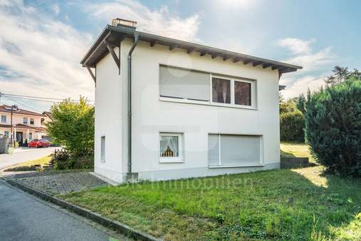 Seitenansicht Seitenansicht - Einfamilienhaus in 56316 Raubach mit 82m² kaufen