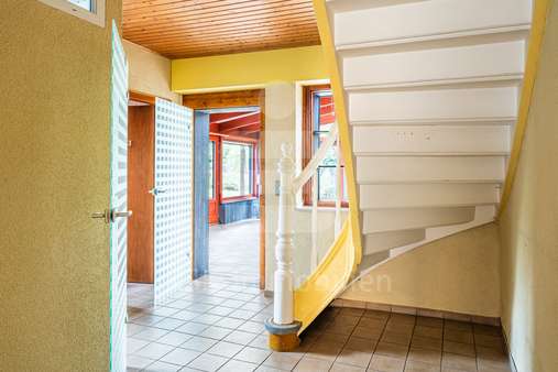 Flur Erdgeschoss - Einfamilienhaus in 50181 Bedburg / Broich mit 106m² kaufen