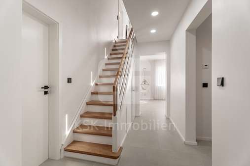 Diele - Einfamilienhaus in 50374 Erftstadt / Gymnich mit 111m² kaufen