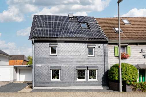 Außenansicht - Einfamilienhaus in 42799 Leichlingen mit 147m² kaufen