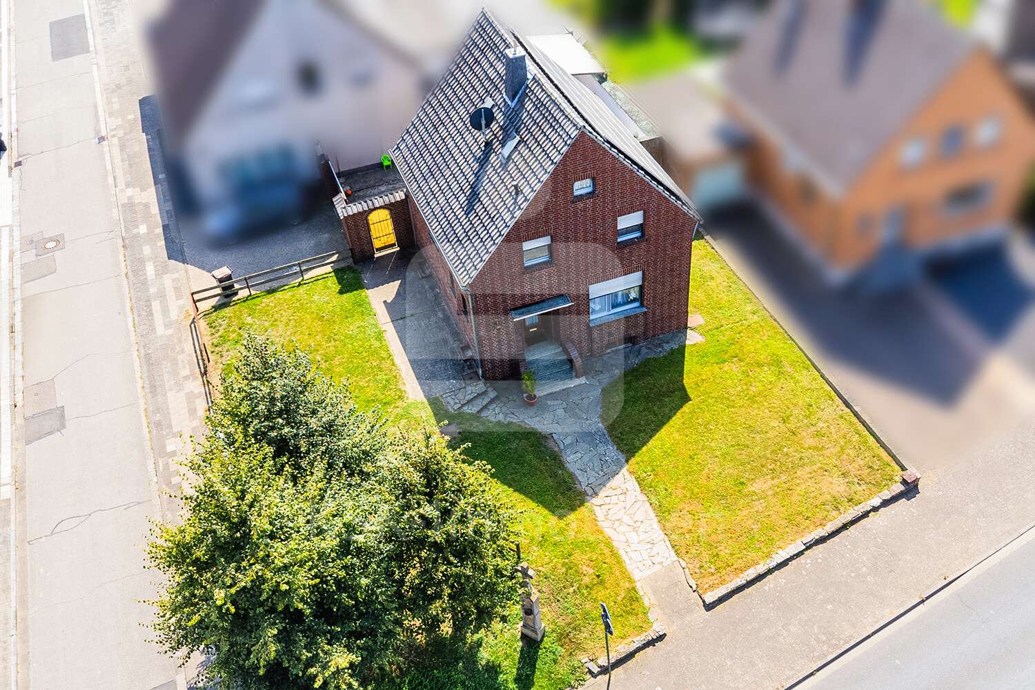 Drohne Drohne - Einfamilienhaus in 50189 Elsdorf mit 91m² kaufen