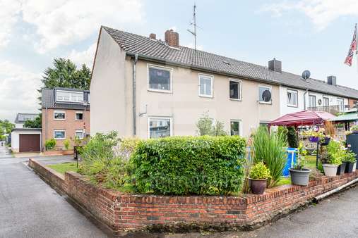 Rückansicht - Mehrfamilienhaus in 51069 Köln / Dünnwald mit 172m² kaufen