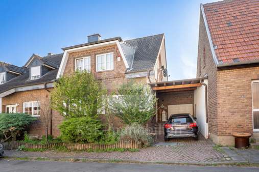 Vorderansicht Vorderansicht - Doppelhaushälfte in 50374 Erftstadt / Friesheim mit 168m² kaufen