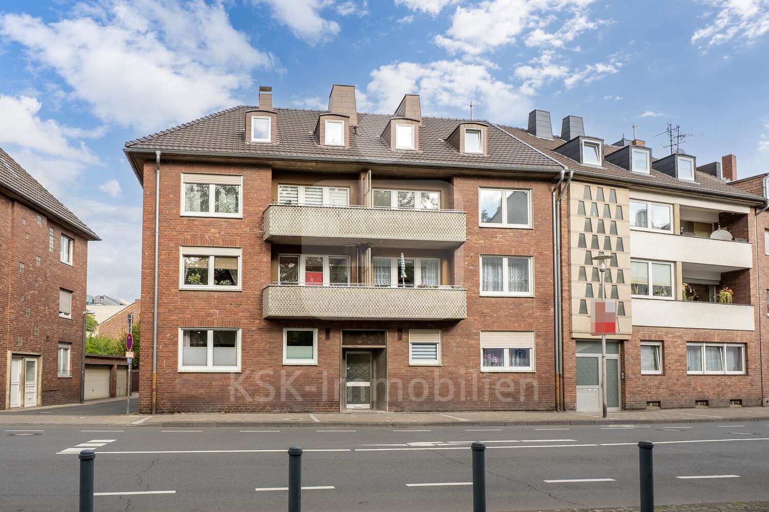 Außenansicht - Etagenwohnung in 52349 Düren mit 63m² kaufen