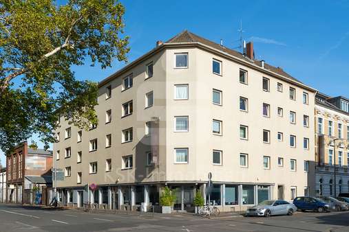 Außenansicht - Etagenwohnung in 51063 Köln mit 78m² kaufen