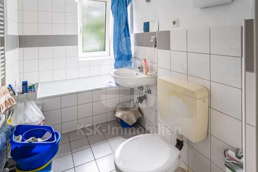 Badezimmer - Etagenwohnung in 50827 Köln / Bickendorf mit 55m² kaufen