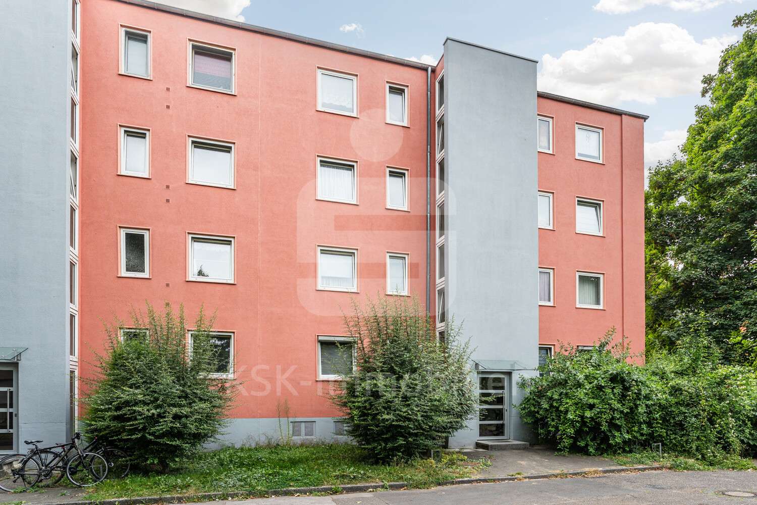 Außenaufnahme - Etagenwohnung in 50827 Köln / Bickendorf mit 55m² kaufen