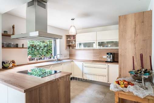 Küche Erdgeschoss - Bungalow in 50374 Erftstadt / Kierdorf mit 172m² kaufen