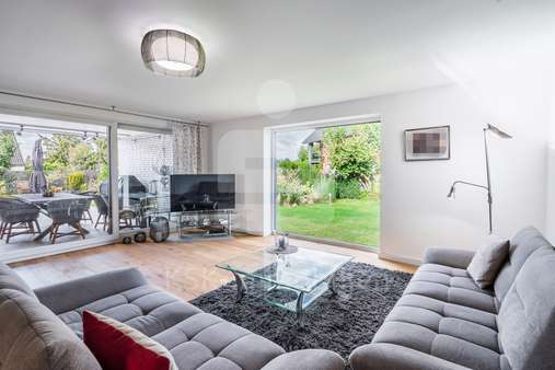 Wohnzimmer Erdgeschoss  - Bungalow in 50374 Erftstadt / Kierdorf mit 172m² kaufen