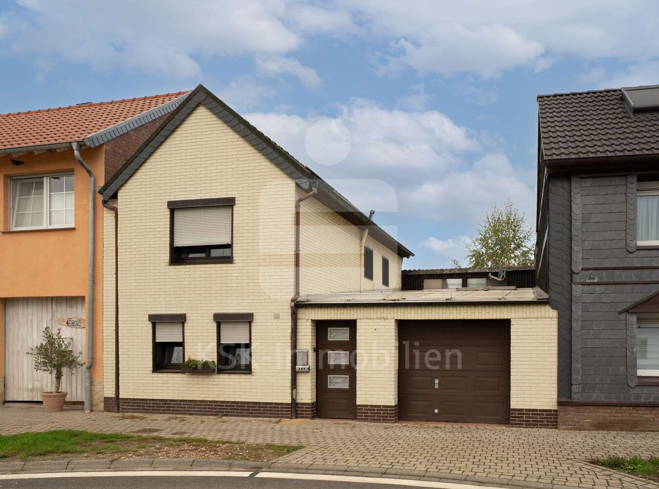 Außenansicht - Grundstück in 50374 Erftstadt / Herrig mit 131m² kaufen