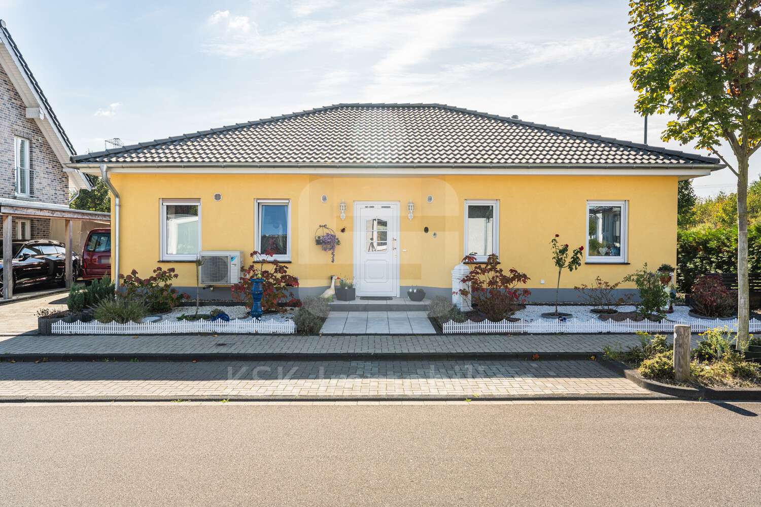 Außenaufnahme - Bungalow in 50171 Kerpen mit 109m² kaufen