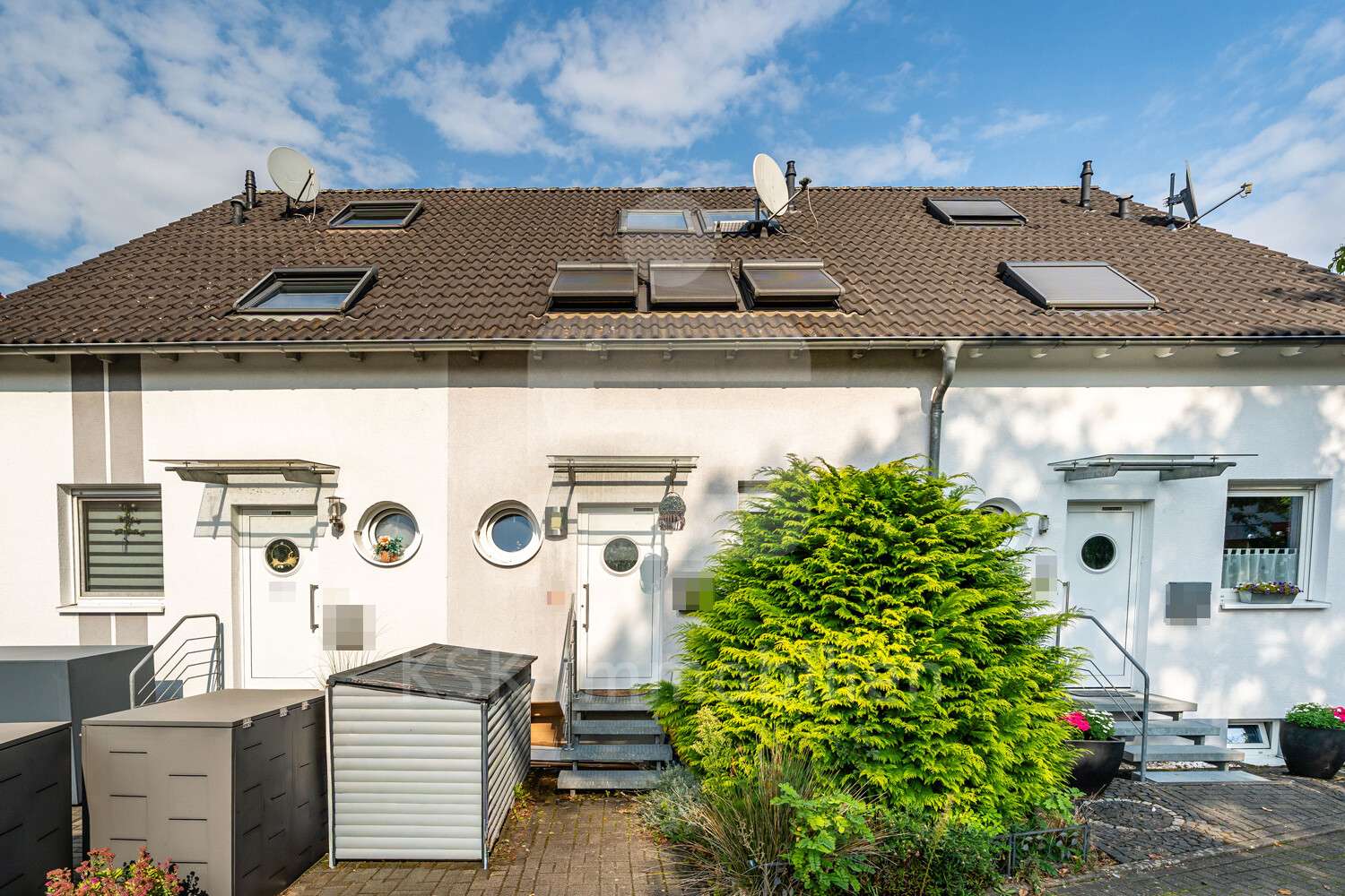 Aussenansicht  - Reihenmittelhaus in 53773 Hennef mit 110m² kaufen