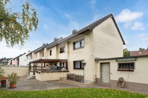 Rückansicht - Einfamilienhaus in 50127 Bergheim mit 125m² kaufen