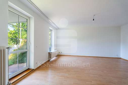 Wohnzimmer - Erdgeschosswohnung in 51427 Bergisch Gladbach / Refrath mit 64m² kaufen