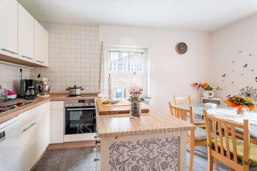 Küche Erdgeschoss  - Mehrfamilienhaus in 51570 Windeck / Leuscheid mit 218m² als Kapitalanlage kaufen