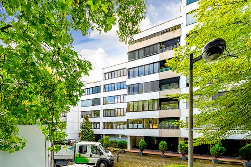 Außenansicht Außenansicht - Etagenwohnung in 53117 Bonn mit 104m² kaufen
