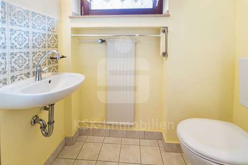 Gäste WC Erdgeschoss - Einfamilienhaus in 50321 Brühl mit 100m² kaufen