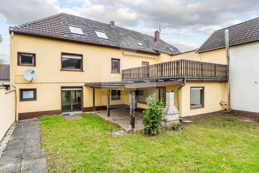 Rückansicht - Einfamilienhaus in 53639 Königswinter mit 234m² kaufen