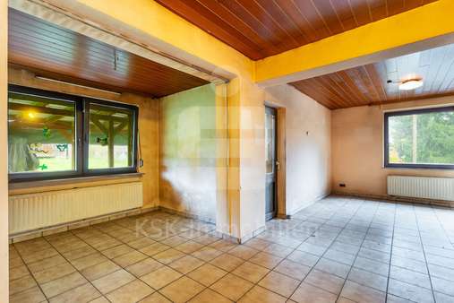 Wohn und Esszimmer Erdgeschoss - Einfamilienhaus in 53773 Hennef mit 144m² kaufen