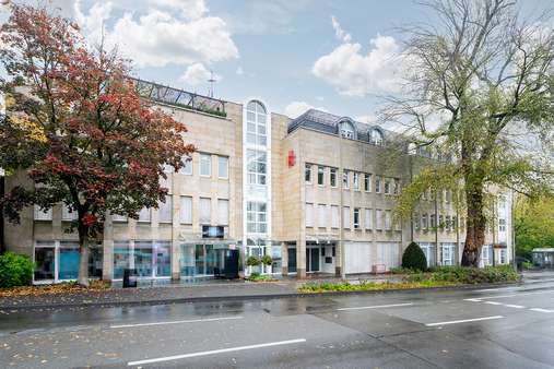 Außenansicht - Bürofläche in 51399 Burscheid mit 0m² mieten