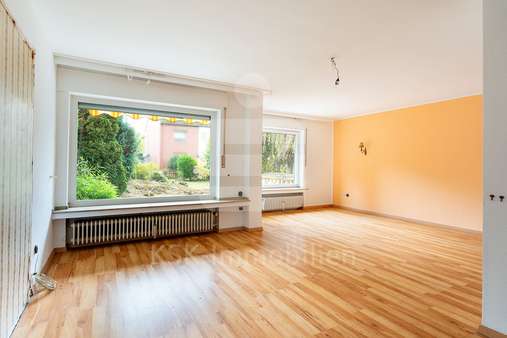 Wohnzimmer Erdgeschoss - Reihenendhaus in 50767 Köln mit 106m² kaufen