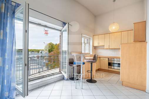 Wohnzimmer - Etagenwohnung in 50226 Frechen mit 51m² kaufen