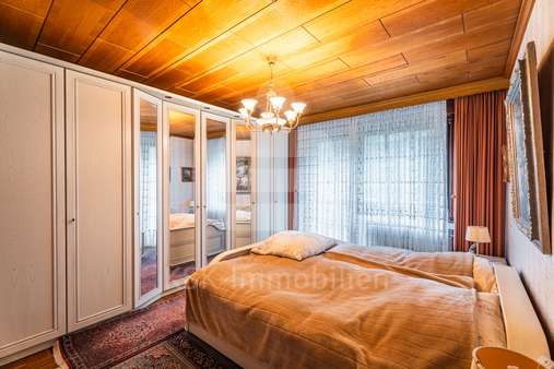 Zimmer Obergeschoss - Einfamilienhaus in 50354 Hürth mit 99m² kaufen