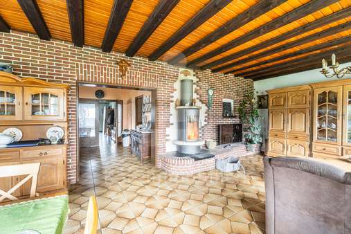 Wohnzimmer Erdgeschoss - Zweifamilienhaus in 53505 Berg mit 155m² kaufen