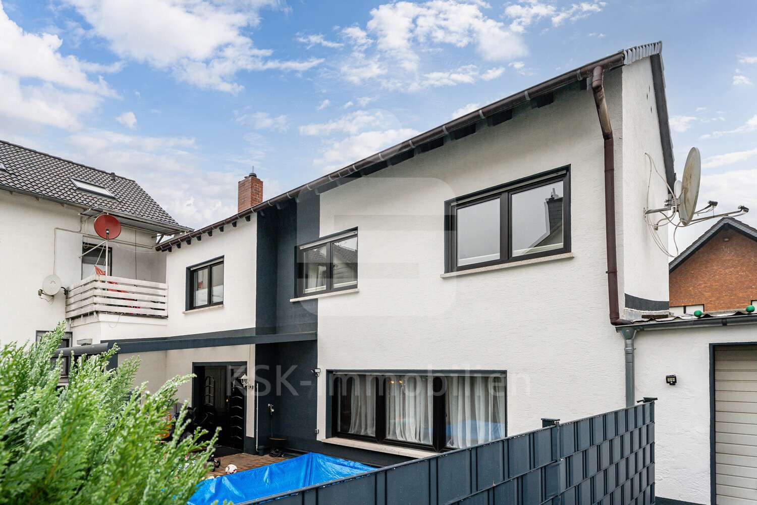 Aussenansicht - Doppelhaushälfte in 53783 Eitorf mit 113m² kaufen