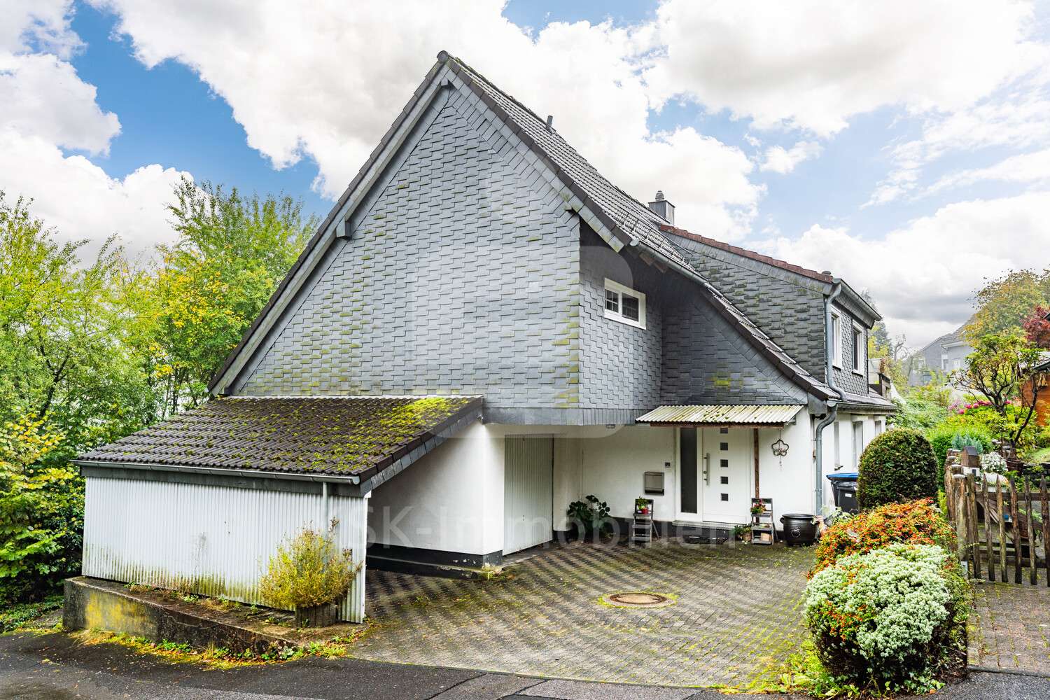 Außenaufnahme - Einfamilienhaus in 42929 Wermelskirchen mit 199m² kaufen