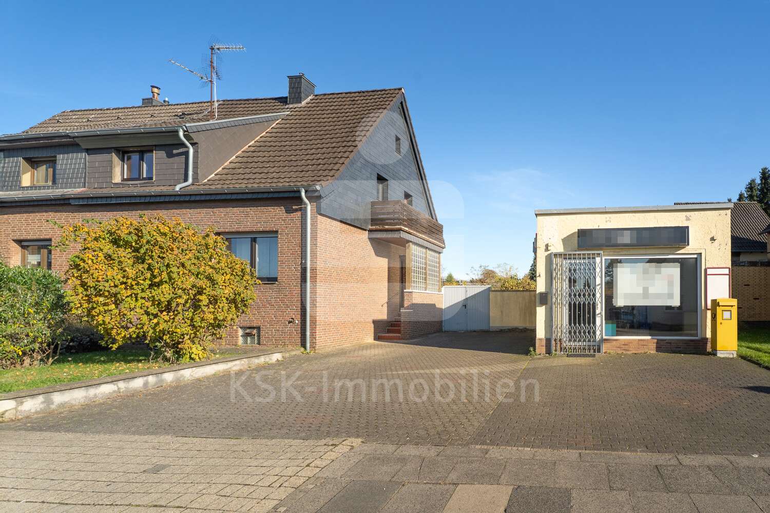 Außenansicht  - Doppelhaushälfte in 50374 Erftstadt mit 143m² kaufen