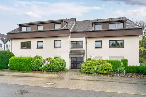 Außenansicht - Etagenwohnung in 51429 Bergisch Gladbach mit 88m² kaufen
