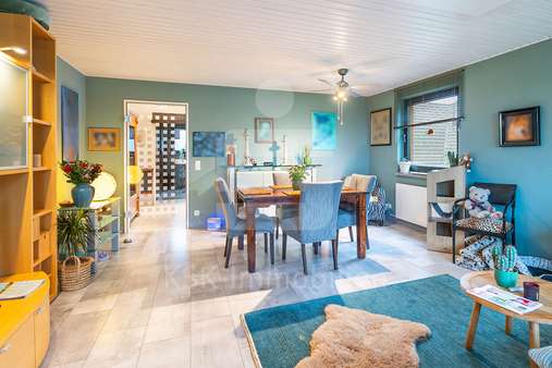 Wohnzimmer - Etagenwohnung in 51429 Bergisch Gladbach mit 88m² kaufen