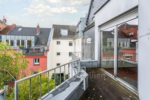 Balkon  - Etagenwohnung in 50931 Köln / Lindenthal mit 38m² kaufen